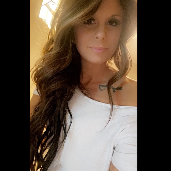 Meet your Posher, Brittney - Picture 8 of 16